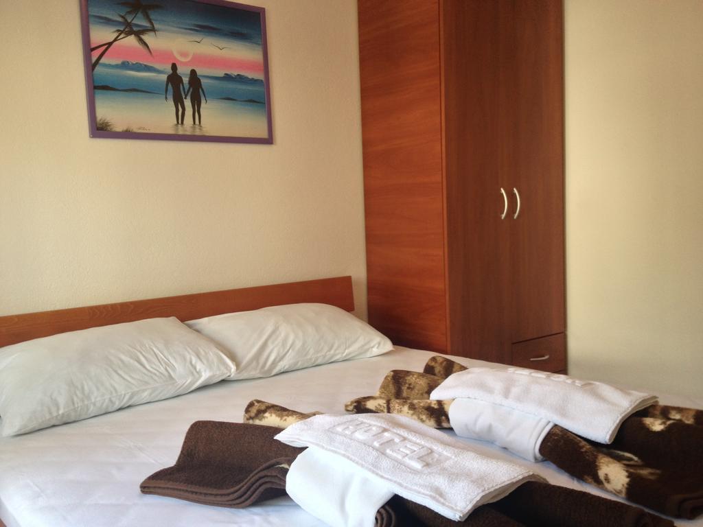 Rooms Kuljic Budva Oda fotoğraf